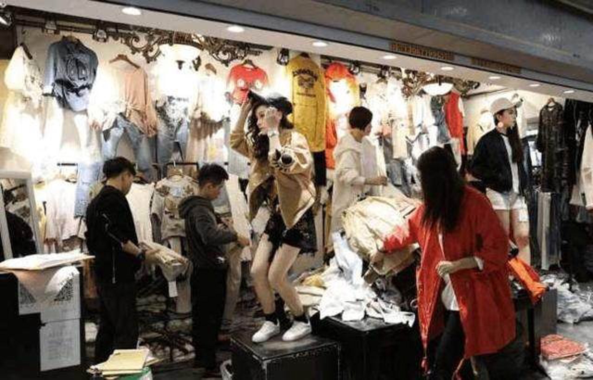 布凡服饰